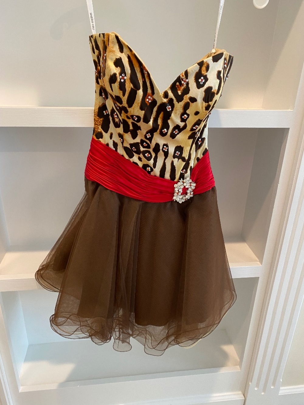 Sherri Hill size 0 (fits like 00) cocktail dress